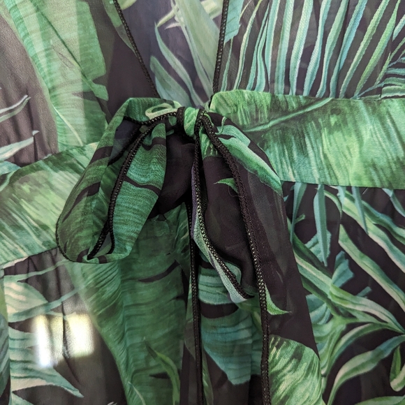 Shein Tropical Tie Cover-up - Picture 3 of 4